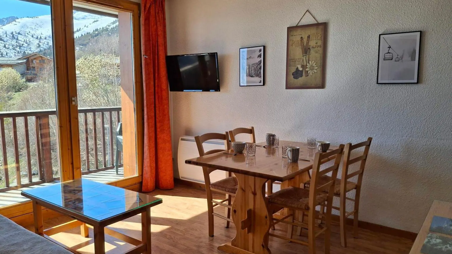Saint-Francois-Longchamp, Appartement Confortable Pour 4, Ideal Vacances - Fr-1-807-118